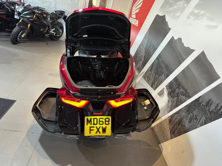 Honda GL 1800 Goldwing DCT Tour 2019 with 13,201 miles 