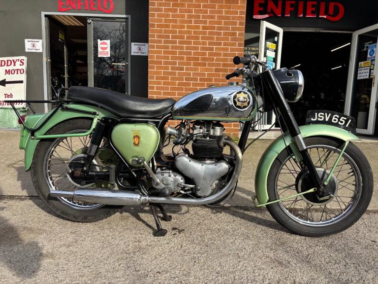 1958 BSA A7 SHOOTING STAR 500CC CLASSIC MOTORCYCLE