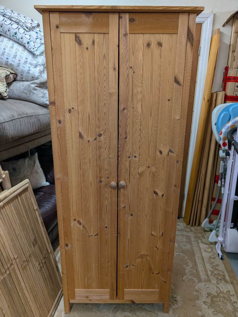 Pine double door wardrobe 