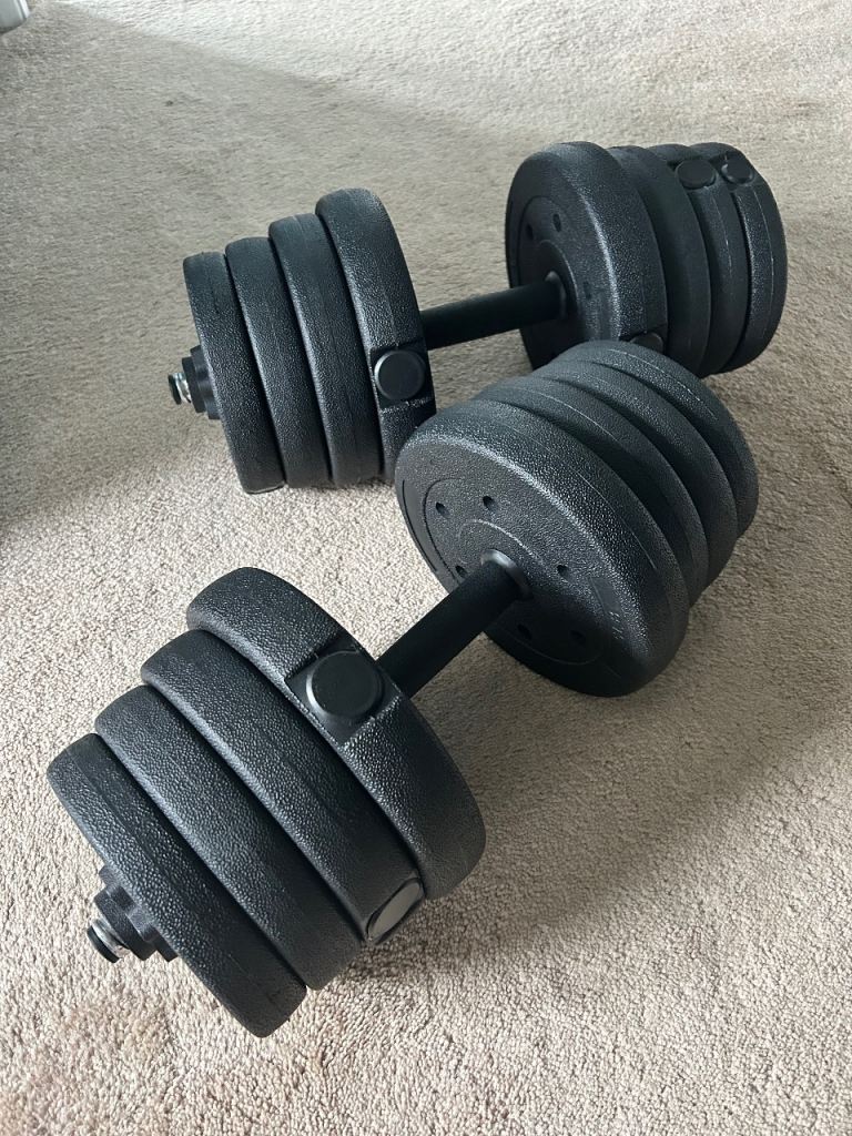 Pair of Adjustable Dumbbells - 30kg in total - Good Condition