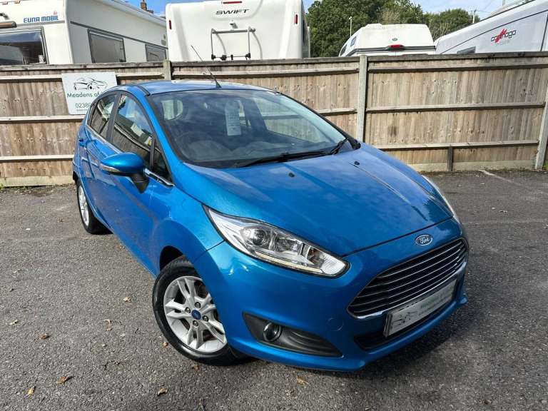 2016 Ford Fiesta 1.2 ZETEC 5 Dr Hatchback Petrol Manual
