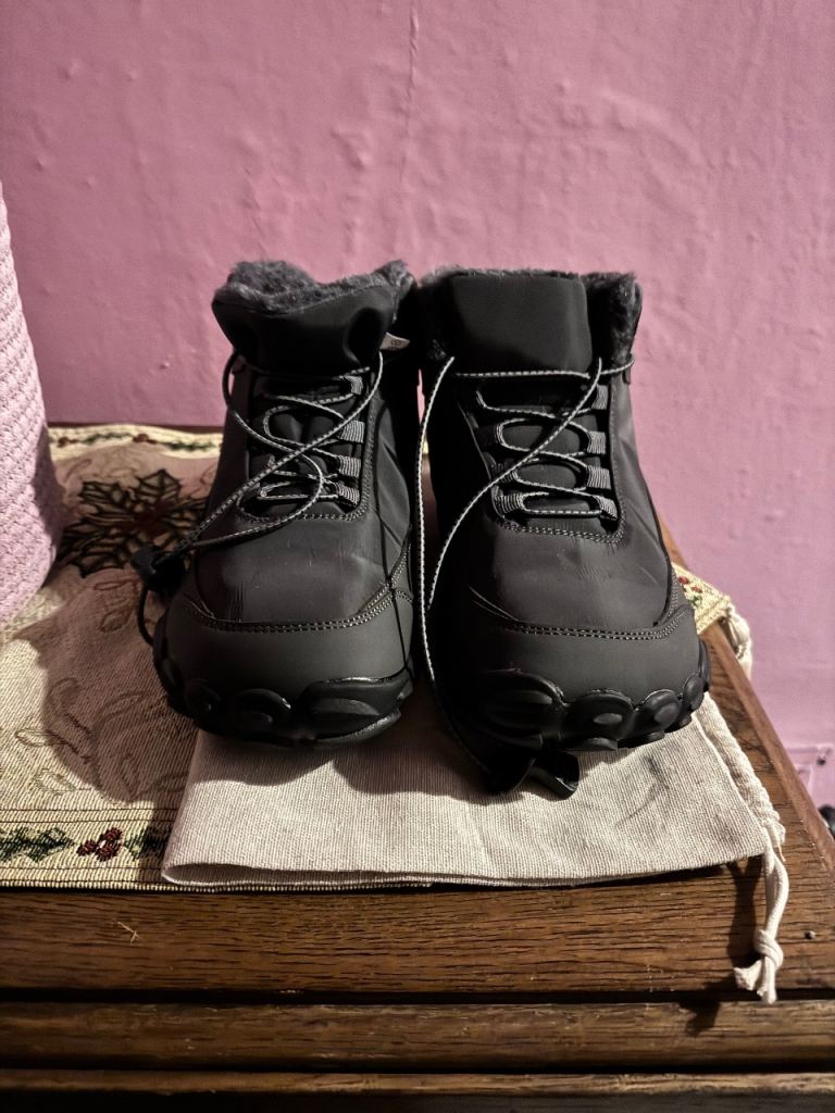 image for Polaris Hydrotex waterproof barefoot boots