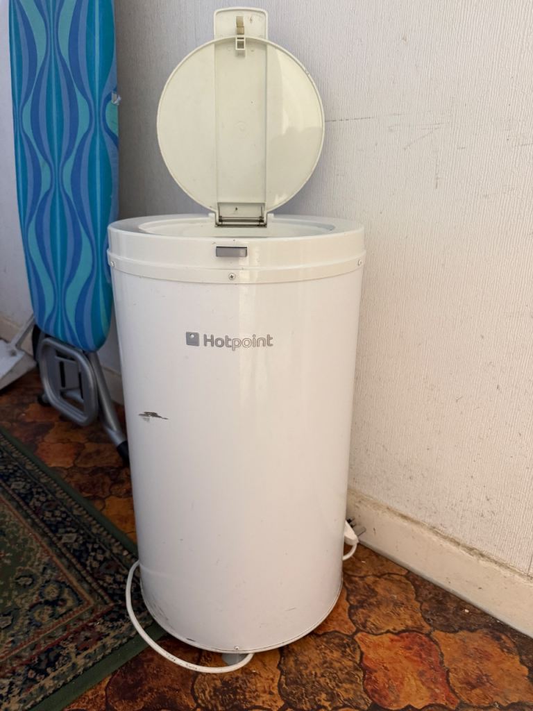 Hotpoint Autodryer Spin Dryer - White, Good Condition