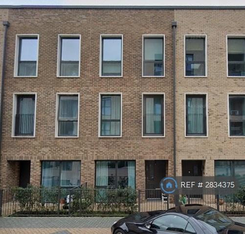 3 bedroom house in Hoy Close, London, NW9 (3 bed) (#2834375)