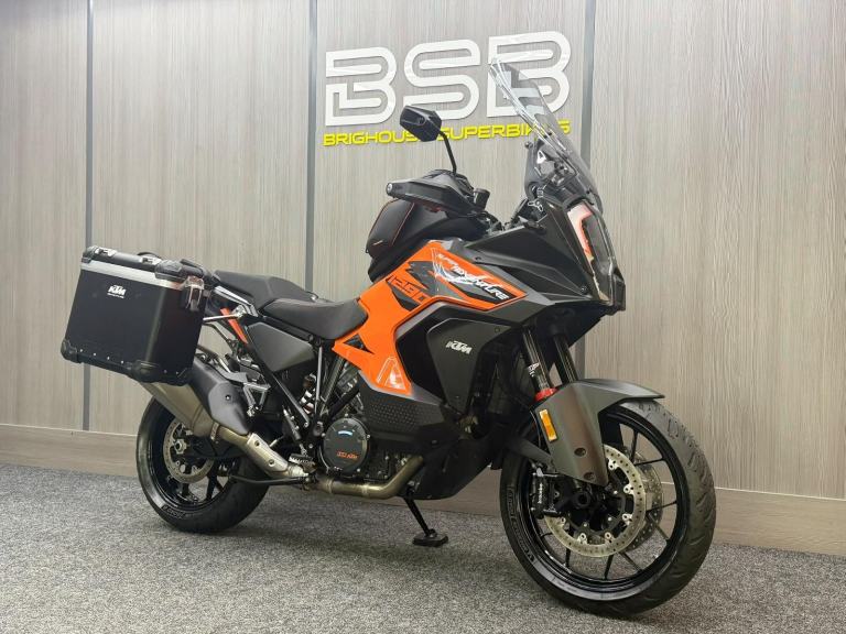 2022 22 KTM 1290 Super Adventure S 22 - Panniers, 12 months mot - Fresh service