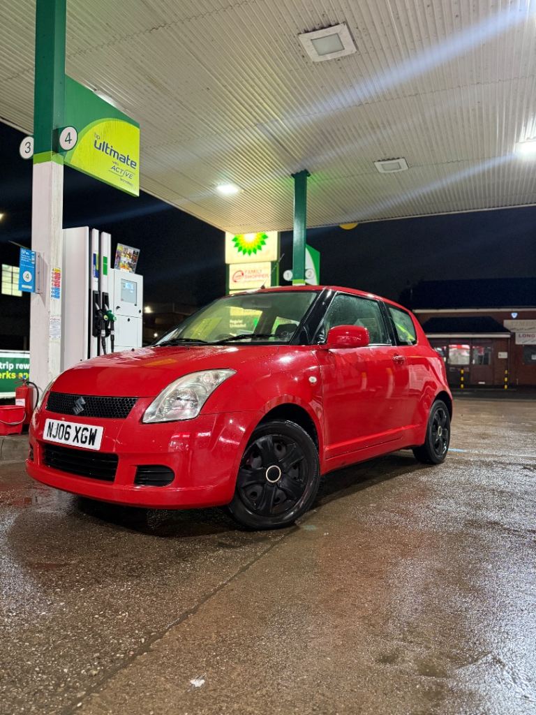 Suzuki, SWIFT, Hatchback, 2006, Manual, 1328 (cc), 3 doors