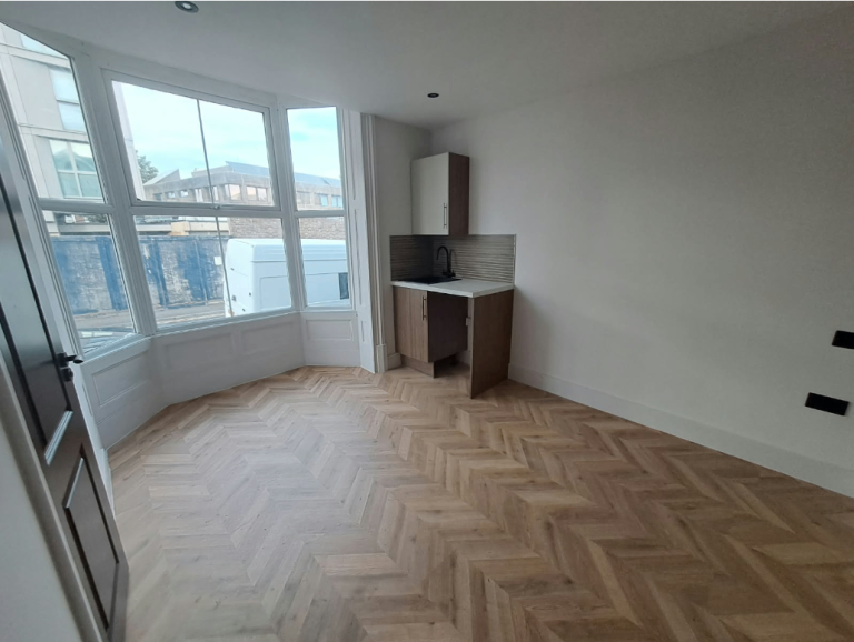 Studio Room Available – Norwood Street TN23 DSS APPLICANT ACCEPTED 