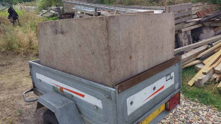 Car trailer 