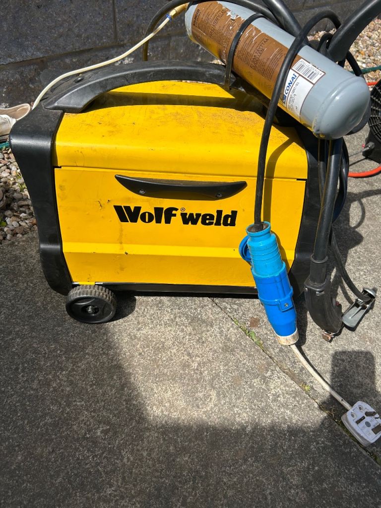 Wolf welder gas less & can use with gas 