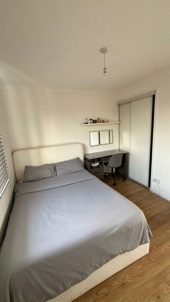 Spacious double room fully furnished - for rent 