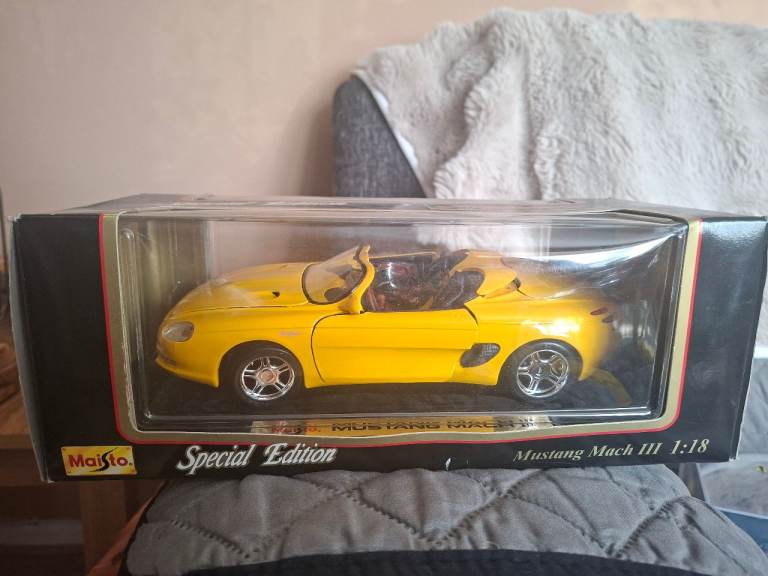 Model mustang mach 111