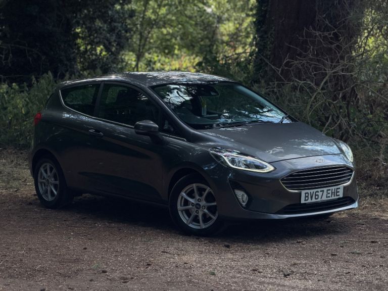 Ford, FIESTA, Hatchback, 2017, Manual, 1498 (cc), 3 doors