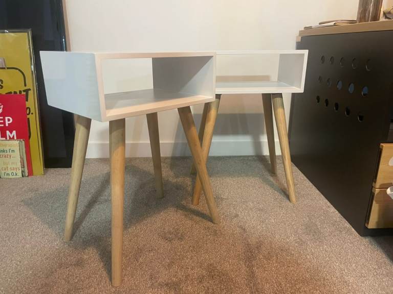 image for 2 Bedside Tables