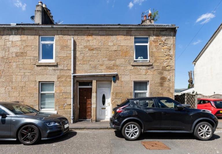 Stunning 2 bedroom flat