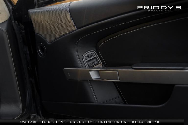 ASTON MARTIN DB9 5.9 - 13 Stamp service portfolio - Future classic by Aston