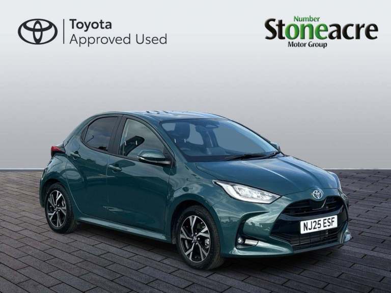 2025 Toyota Yaris 1.5 VVT-h Design Hatchback 5dr Petrol Hybrid E-CVT Euro 6 (s/s) (116 ps) HATCHB...