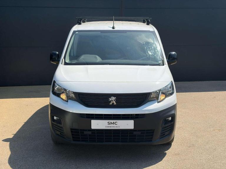 PEUGEOT PARTNER 1.5 BlueHDi 1000 Professional Premium Standard Panel Van SWB