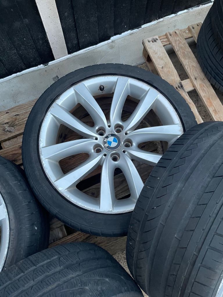 19” bmw wheel 