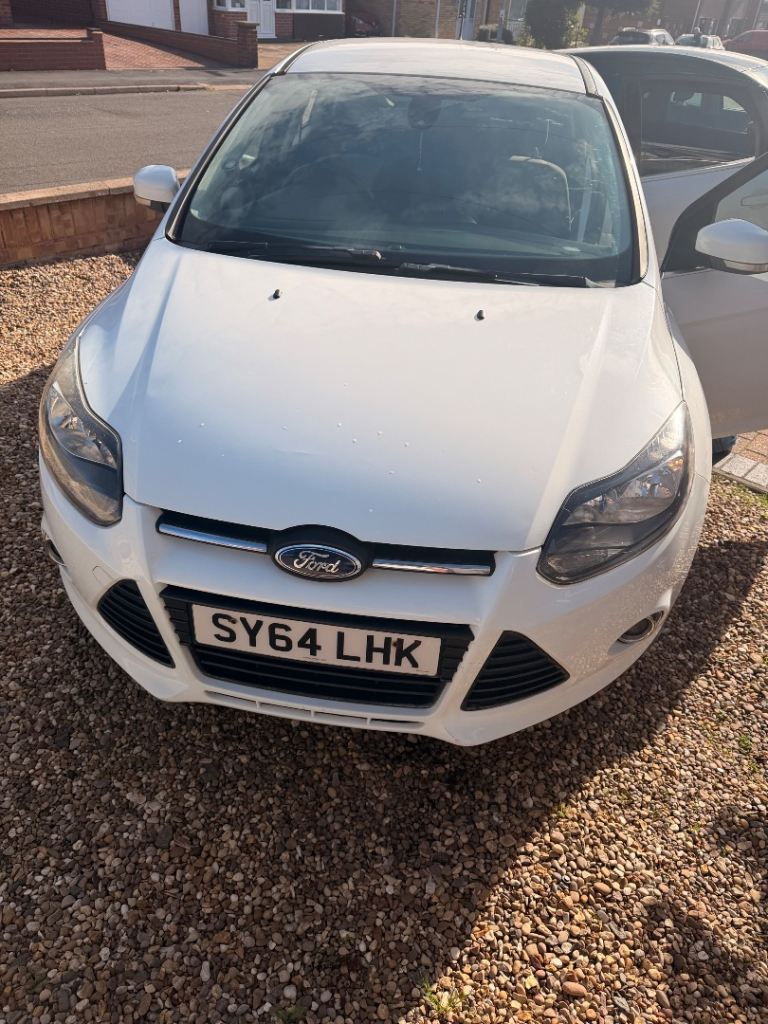 Ford, FOCUS, Hatchback, 2014, Manual, 998 (cc), 5 doors