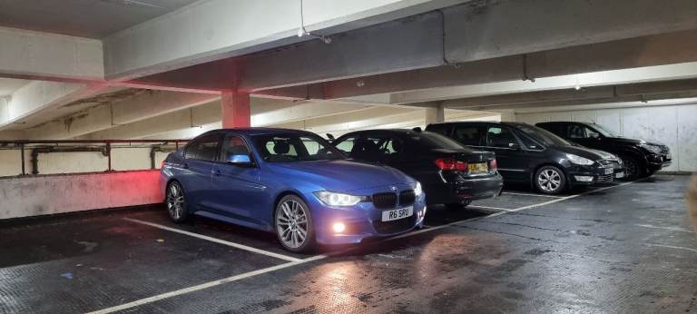 BMW, 3 SERIES, Saloon, 2013, Manual, 1997 (cc), 4 doors