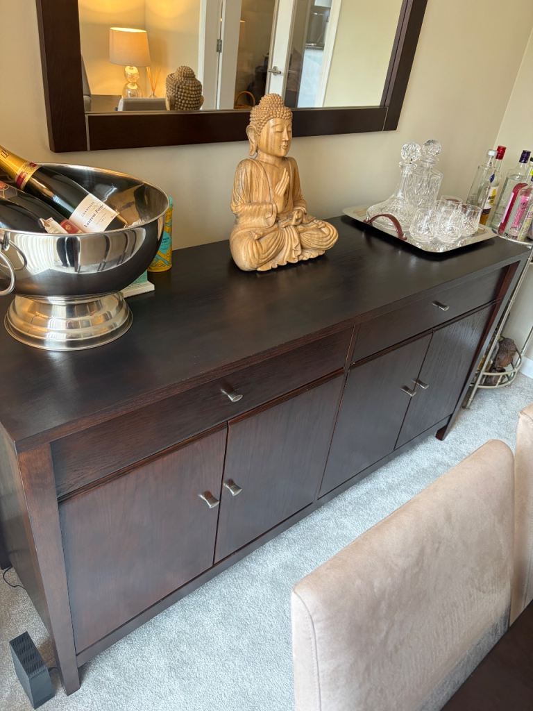 Sideboard