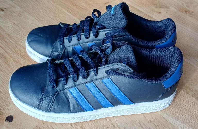 Adidas Trainers - Size 5.5 UK, 38 EU