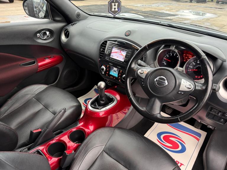 2012 Nissan Juke 1.6 Tekna 5dr HATCHBACK Petrol Manual