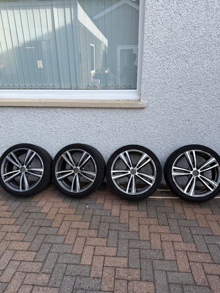 Genuine BMW 19” 442M Alloy Wheels & Tyres