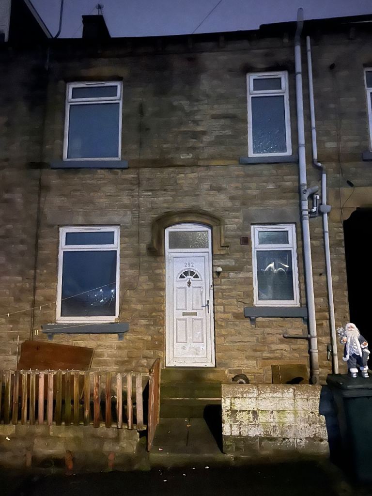 2 Bedroom house for rent BD5