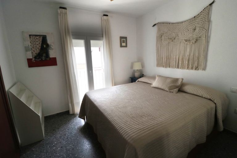 Flat for rent in Cadiz, Spain 5 min walk to the beach