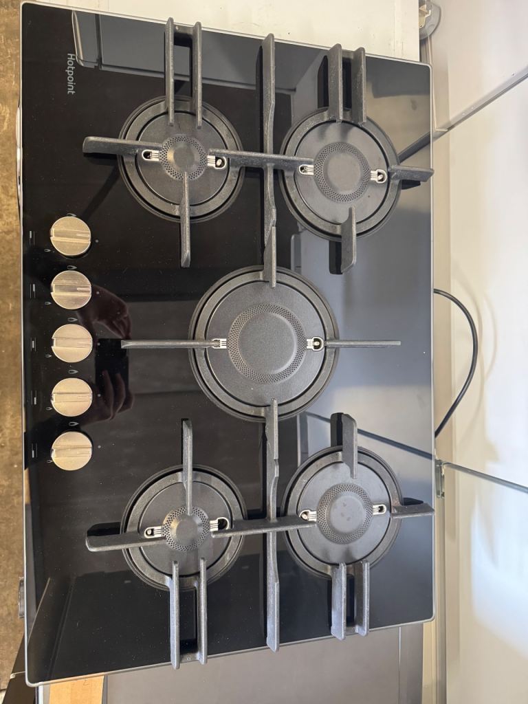 New Scratch N Dent 5 Burner 75cm Gas Hob