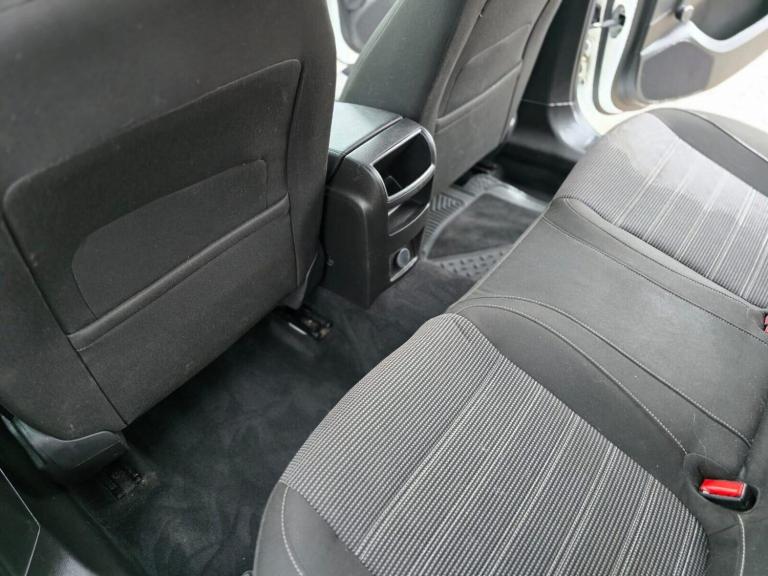 2015 Vauxhall Insignia 2.0 CDTi Limited Edition Hatchback 5dr Diesel Manual Euro 5 (130 ps) Hatch...