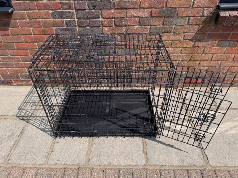 Dog cage 