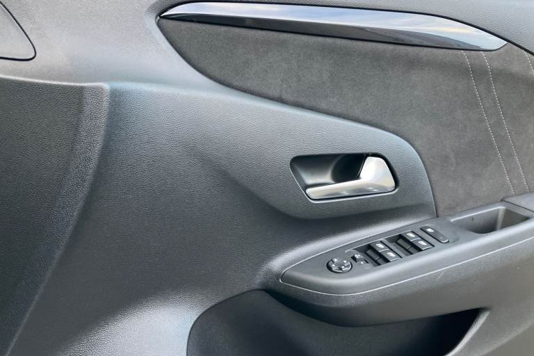 2022 Vauxhall Corsa 1.2 Turbo Ultimate 5dr Hatchback PETROL Manual