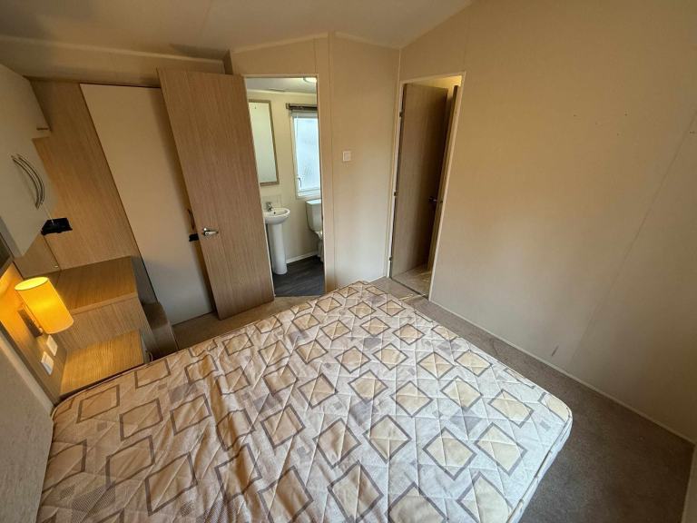 2 Bed Willerby Static Caravan - DG, CH, Patio Doors - Offsite, Own Land, Farms