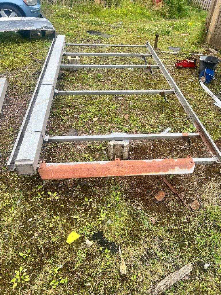  Van Roof Rack with Pipe Tube. 
