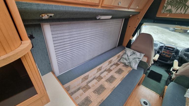 Auto Sleeper Executive