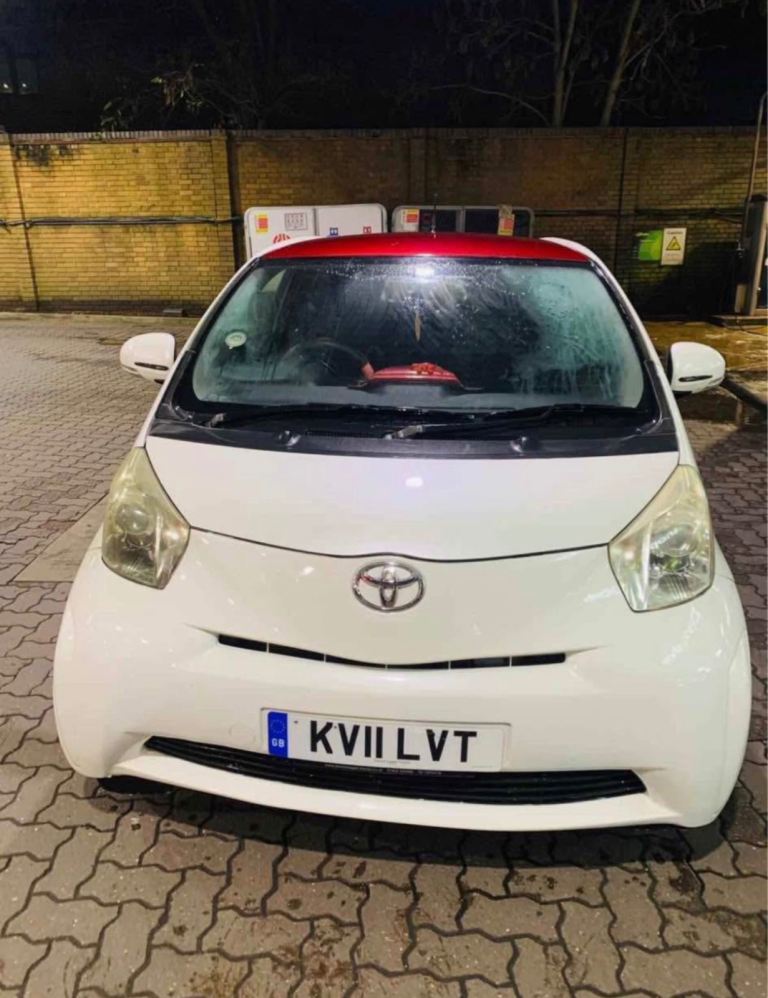 Toyota, IQ, Hatchback, 2011, Other, 998 (cc), 3 doors