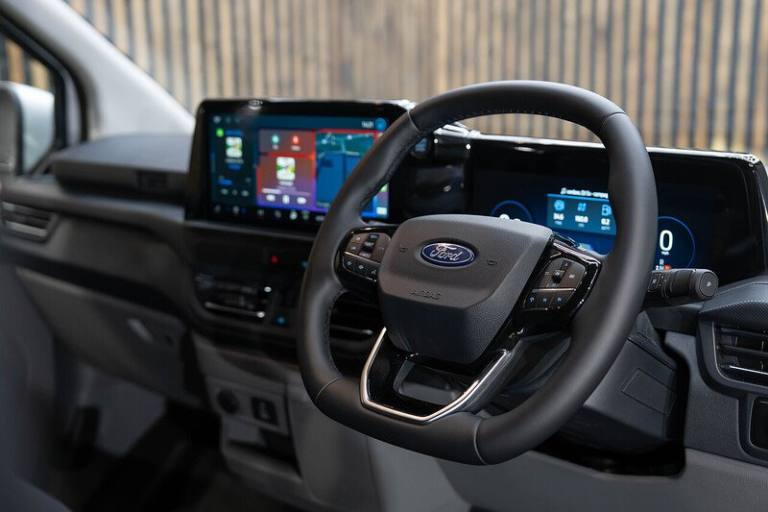  Ford Transit Custom 320 Limited L2 h1 Dciv Ecoblue Crew Cab Diesel Automatic