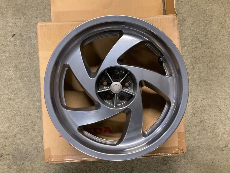 Honda Goldwing GL1800 Rear Rim