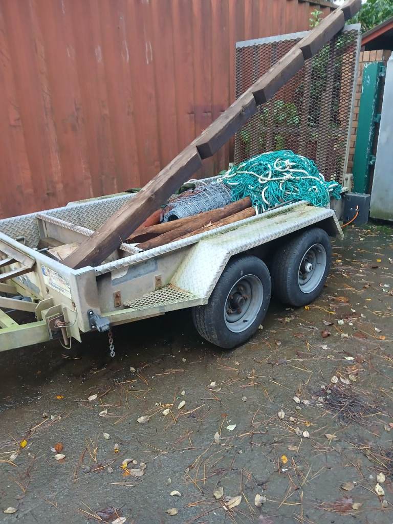 Plant trailer