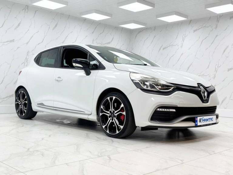 2014 Renault Clio 1.6 TCe Renaultsport Lux Hatchback 5dr Petrol EDC Euro 5 (200 ps) Hatchback Pet...