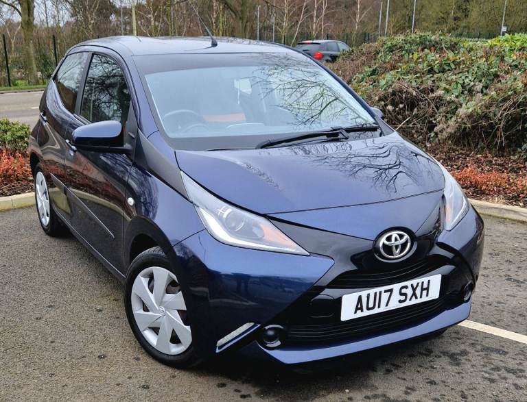 Toyota, AYGO, Hatchback, 2017, Manual, 998 (cc), 5 doors