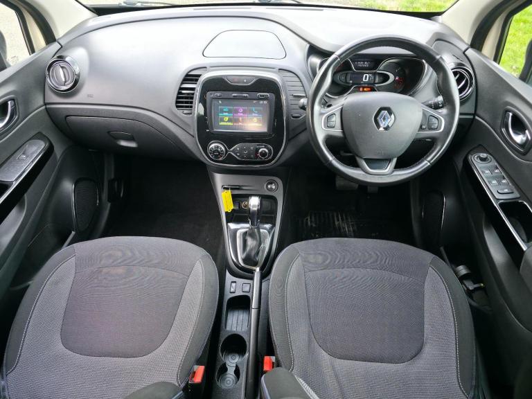 2016 Renault Captur 1.2 TCe ENERGY Dynamique Nav Auto Euro 6 (s/s) 5dr HATCHBACK Petrol Automatic