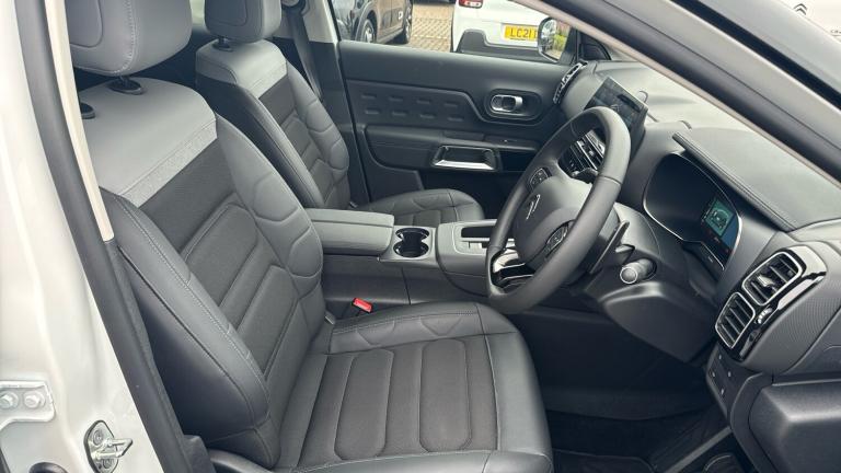 2024 Citroen C5 Aircross 1.6 14.2kWh MAX SUV 5dr Petrol Plug-in Hybrid e-EAT8 Euro 6 (s/s) (225 p...