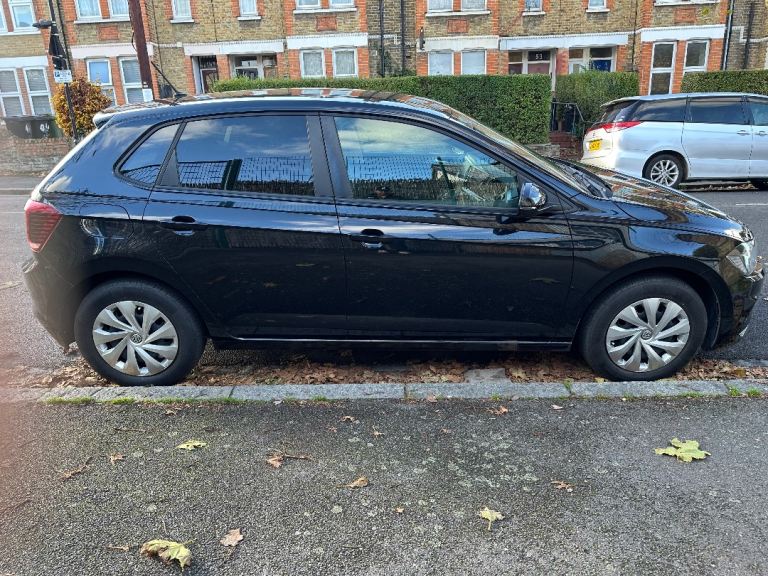 VOLKSWAGEN POLO AUTOMATIC 14,000 MILES