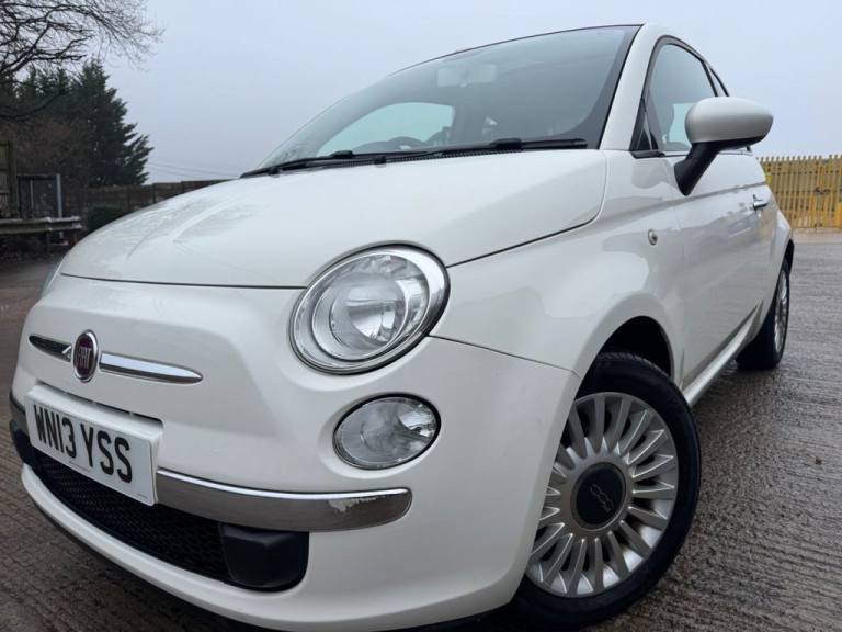 FIAT 500 LOUNGE 1.25*LOVELY CONDITION*12 MONTHS MOT*HISTORY*LOW TAX*PAN ROOF