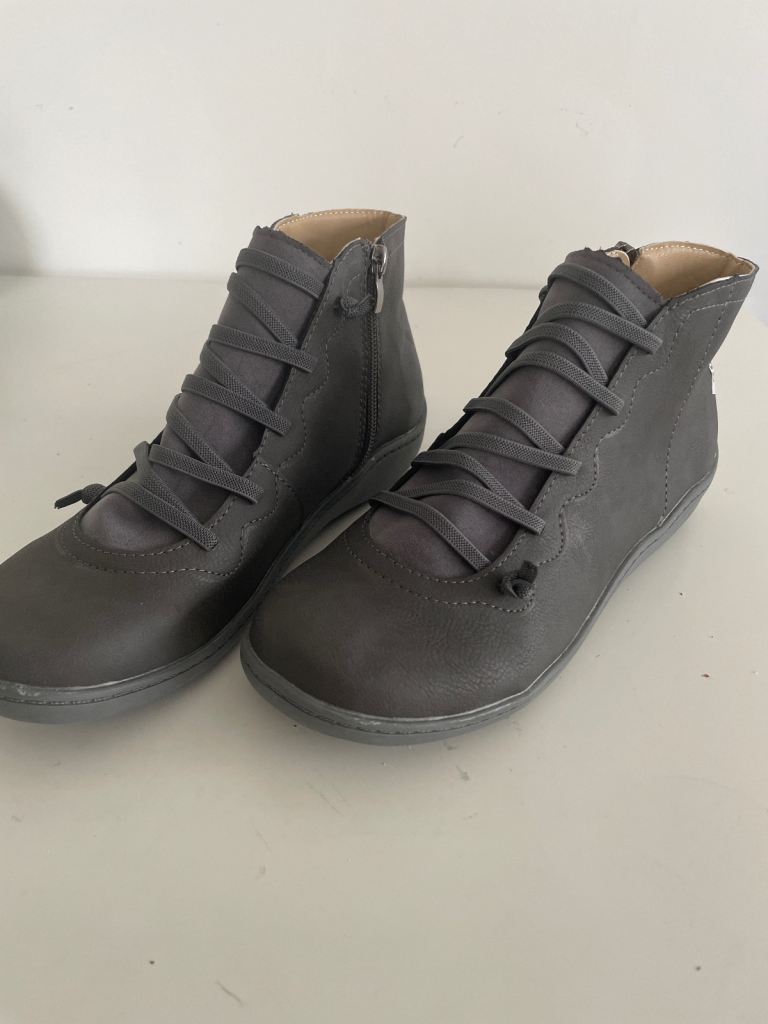 Ladies Grey leather Ankle boots 6 