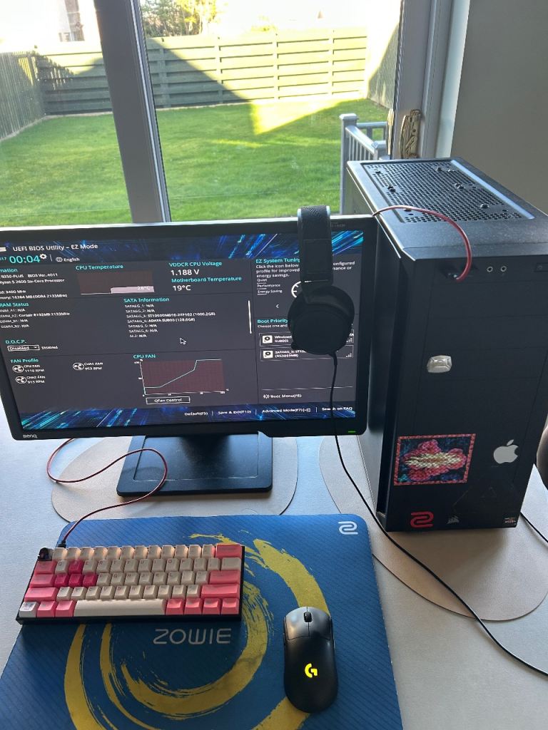 Full Gaming Setup – PC + 144Hz Monitor + Chair + Keyboard + Mouse – £400