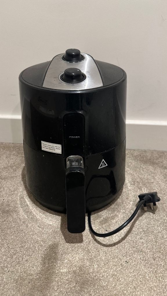 Manual Air Fryer - Black - Good Working Condition